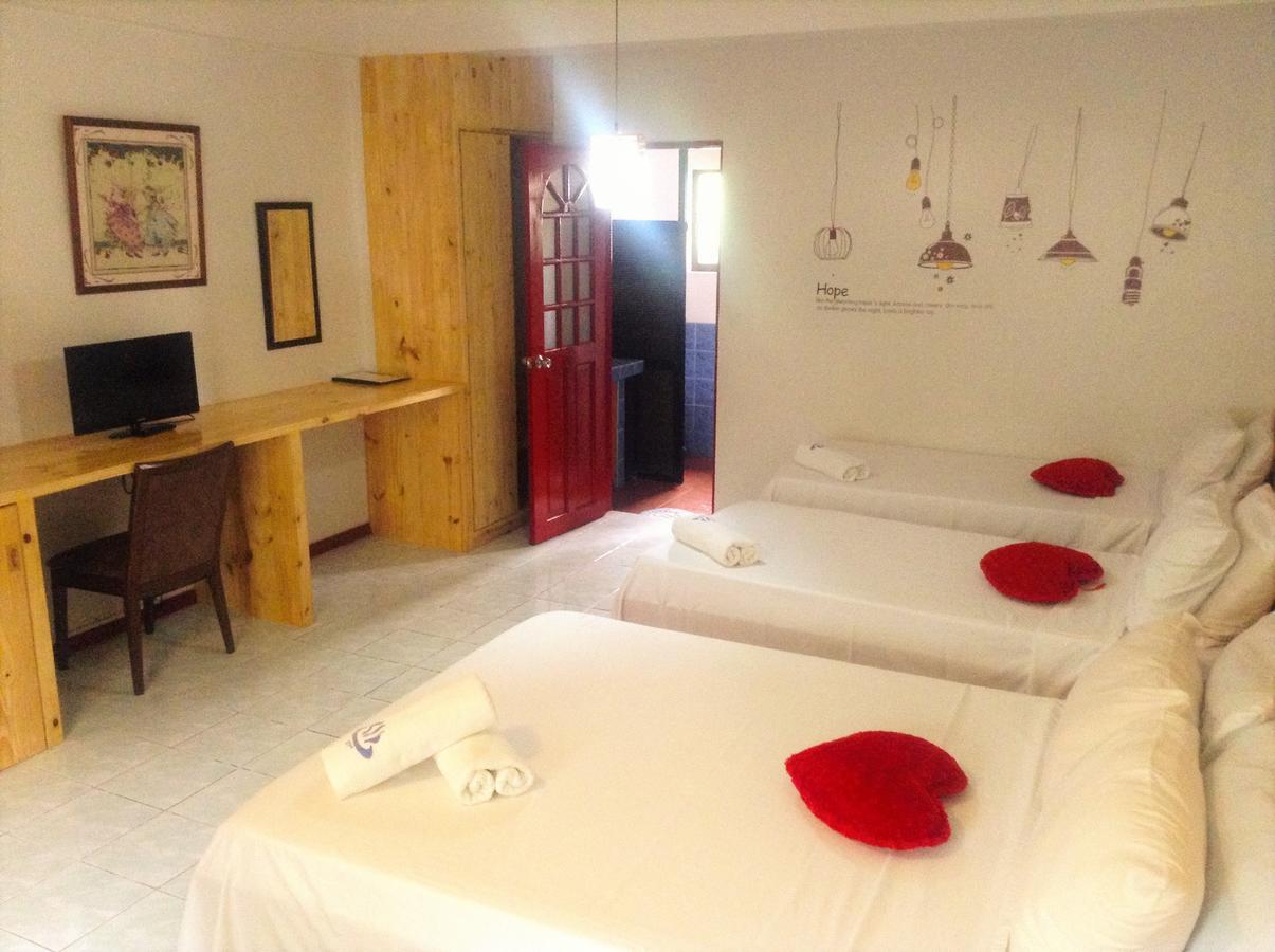 Makiling Onsen Hotel Los Banos  Kültér fotó